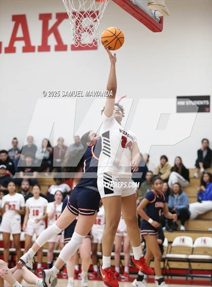 Thumbnail 3 in Chaminade @ Harvard-Westlake (CIF SS D1 Semi-final ) photogallery.