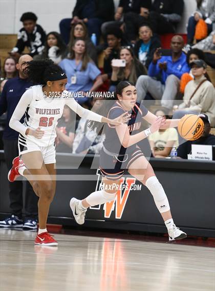 Thumbnail 2 in Chaminade @ Harvard-Westlake (CIF SS D1 Semi-final ) photogallery.
