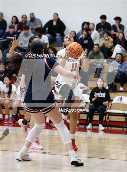 Thumbnail 3 in Chaminade @ Harvard-Westlake (CIF SS D1 Semi-final ) photogallery.
