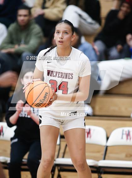 Thumbnail 3 in Chaminade @ Harvard-Westlake (CIF SS D1 Semi-final ) photogallery.