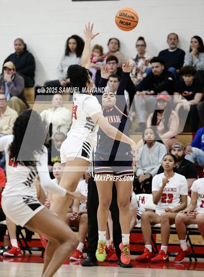 Thumbnail 1 in Chaminade @ Harvard-Westlake (CIF SS D1 Semi-final ) photogallery.