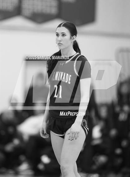 Thumbnail 2 in Chaminade @ Harvard-Westlake (CIF SS D1 Semi-final ) photogallery.