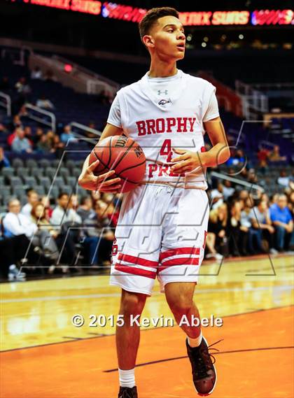 Thumbnail 1 in Brophy College Prep vs Westview (Hoopin' it Up at the Arena) photogallery.