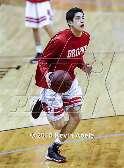 Thumbnail 2 in Brophy College Prep vs Westview (Hoopin' it Up at the Arena) photogallery.