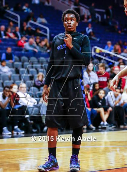 Thumbnail 1 in Brophy College Prep vs Westview (Hoopin' it Up at the Arena) photogallery.
