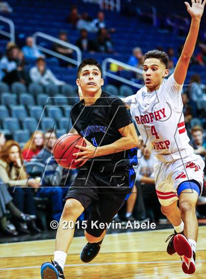 Thumbnail 1 in Brophy College Prep vs Westview (Hoopin' it Up at the Arena) photogallery.
