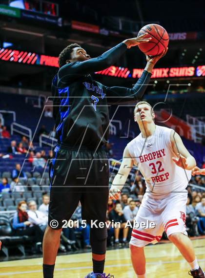 Thumbnail 1 in Brophy College Prep vs Westview (Hoopin' it Up at the Arena) photogallery.