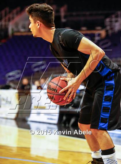 Thumbnail 3 in Brophy College Prep vs Westview (Hoopin' it Up at the Arena) photogallery.