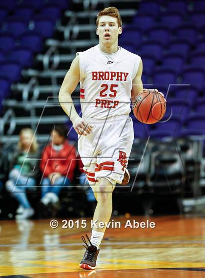 Thumbnail 2 in Brophy College Prep vs Westview (Hoopin' it Up at the Arena) photogallery.