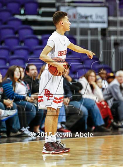 Thumbnail 2 in Brophy College Prep vs Westview (Hoopin' it Up at the Arena) photogallery.