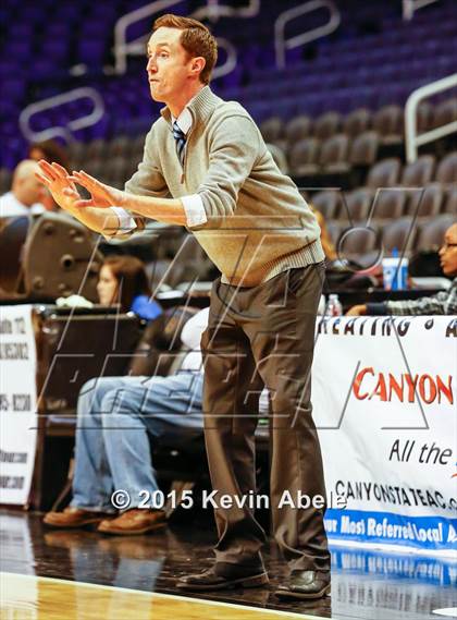 Thumbnail 3 in Brophy College Prep vs Westview (Hoopin' it Up at the Arena) photogallery.
