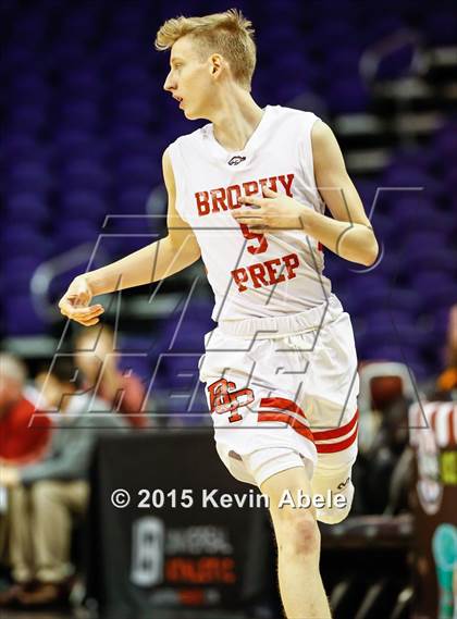Thumbnail 3 in Brophy College Prep vs Westview (Hoopin' it Up at the Arena) photogallery.
