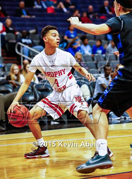 Thumbnail 1 in Brophy College Prep vs Westview (Hoopin' it Up at the Arena) photogallery.