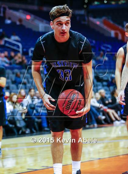 Thumbnail 2 in Brophy College Prep vs Westview (Hoopin' it Up at the Arena) photogallery.