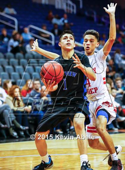 Thumbnail 2 in Brophy College Prep vs Westview (Hoopin' it Up at the Arena) photogallery.