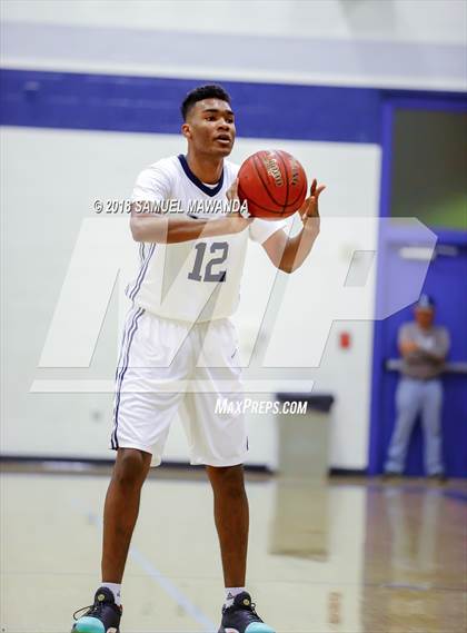 Thumbnail 1 in Green Valley vs San Gabriel Academy photogallery.