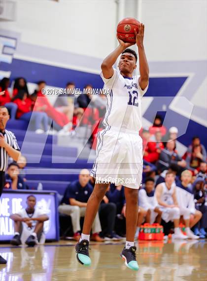 Thumbnail 2 in Green Valley vs San Gabriel Academy photogallery.