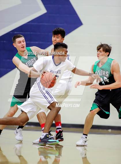 Thumbnail 2 in Green Valley vs San Gabriel Academy photogallery.