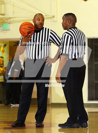 Thumbnail 1 in Dorsey vs. Maranatha (Katani Classic) photogallery.