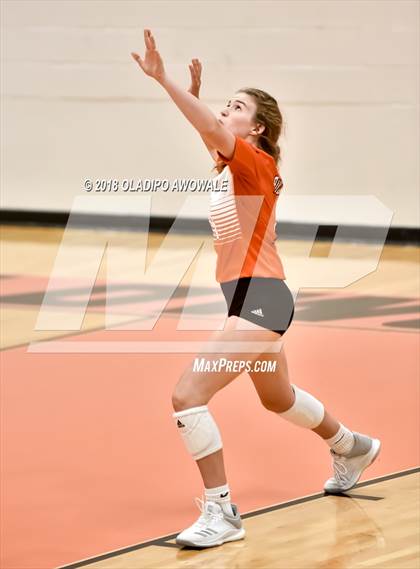 Thumbnail 1 in Independence @ Rockwall photogallery.