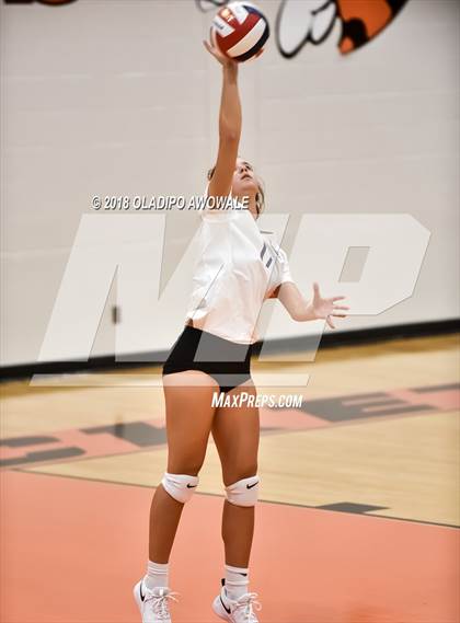 Thumbnail 2 in Independence @ Rockwall photogallery.