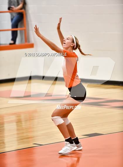 Thumbnail 1 in Independence @ Rockwall photogallery.