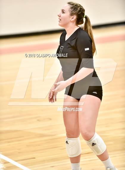 Thumbnail 2 in Independence @ Rockwall photogallery.