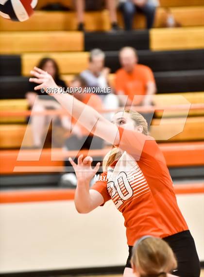 Thumbnail 2 in Independence @ Rockwall photogallery.