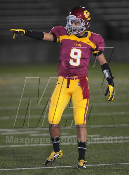 Thumbnail 2 in Central Catholic vs. Skyview photogallery.