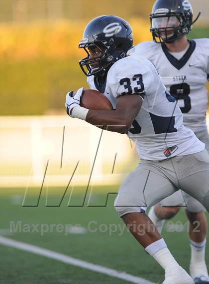 Thumbnail 1 in Central Catholic vs. Skyview photogallery.