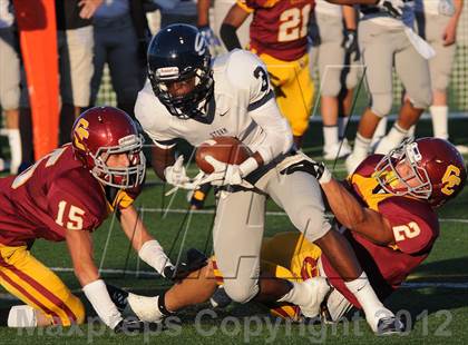 Thumbnail 3 in Central Catholic vs. Skyview photogallery.