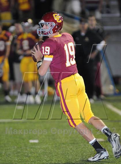 Thumbnail 3 in Central Catholic vs. Skyview photogallery.