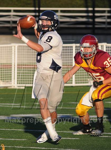 Thumbnail 3 in Central Catholic vs. Skyview photogallery.