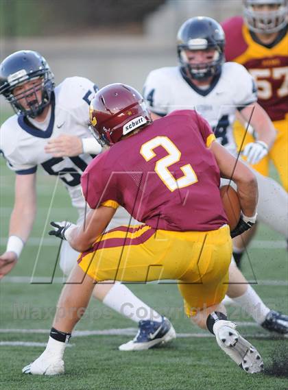 Thumbnail 3 in Central Catholic vs. Skyview photogallery.