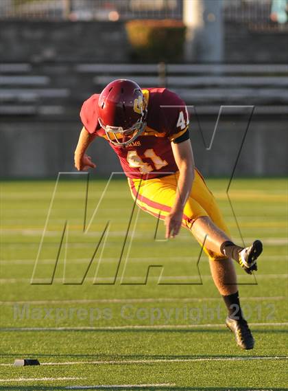 Thumbnail 3 in Central Catholic vs. Skyview photogallery.