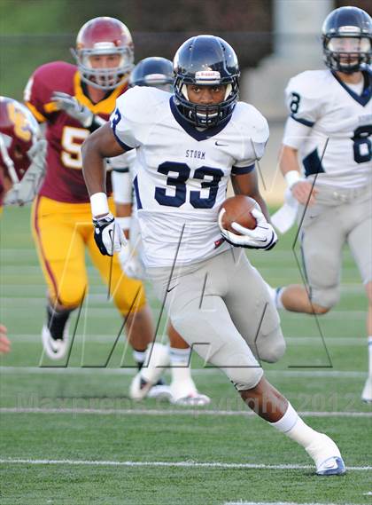 Thumbnail 2 in Central Catholic vs. Skyview photogallery.