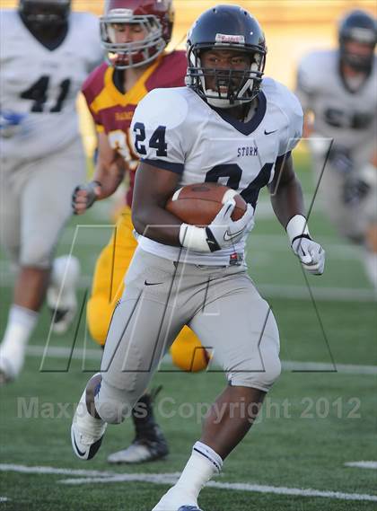 Thumbnail 1 in Central Catholic vs. Skyview photogallery.