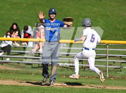 Thumbnail 1 in East Hampton @ Coginchaug Regional photogallery.