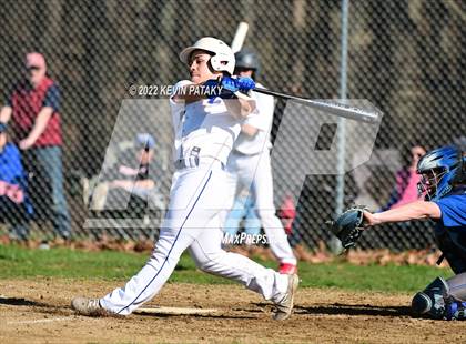 Thumbnail 3 in East Hampton @ Coginchaug Regional photogallery.