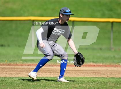 Thumbnail 1 in East Hampton @ Coginchaug Regional photogallery.