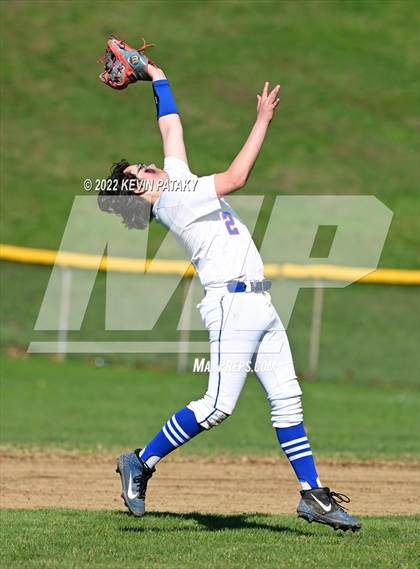 Thumbnail 3 in East Hampton @ Coginchaug Regional photogallery.