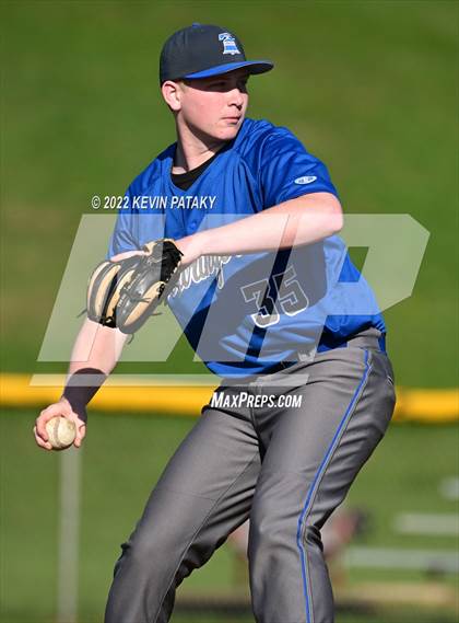 Thumbnail 3 in East Hampton @ Coginchaug Regional photogallery.