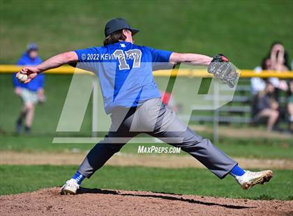 Thumbnail 1 in East Hampton @ Coginchaug Regional photogallery.
