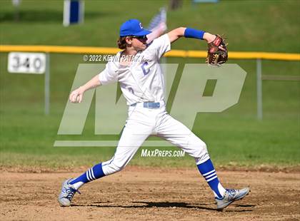 Thumbnail 1 in East Hampton @ Coginchaug Regional photogallery.