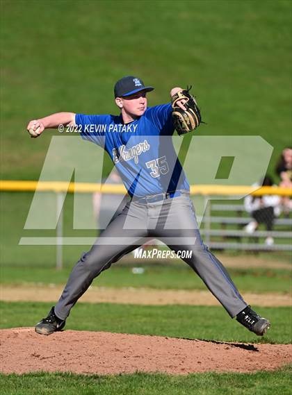 Thumbnail 1 in East Hampton @ Coginchaug Regional photogallery.