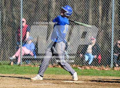 Thumbnail 3 in East Hampton @ Coginchaug Regional photogallery.