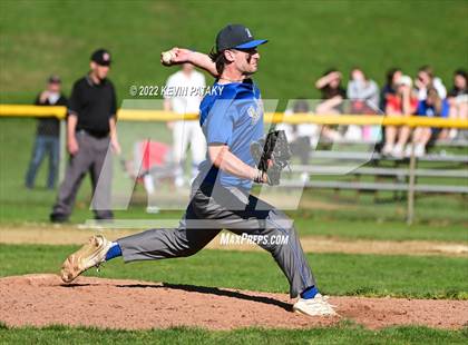 Thumbnail 2 in East Hampton @ Coginchaug Regional photogallery.