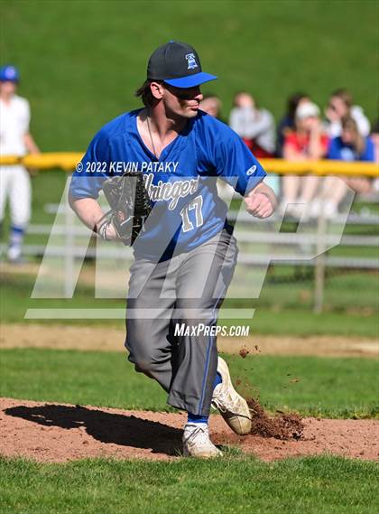 Thumbnail 1 in East Hampton @ Coginchaug Regional photogallery.