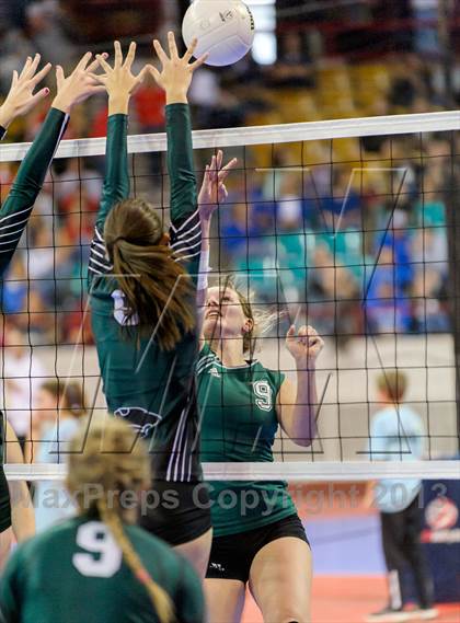Thumbnail 1 in Fleming vs. Stratton (CHSAA 1A Pool IV) photogallery.