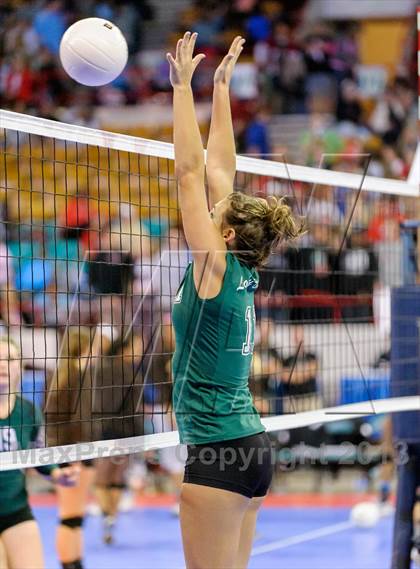 Thumbnail 1 in Fleming vs. Stratton (CHSAA 1A Pool IV) photogallery.